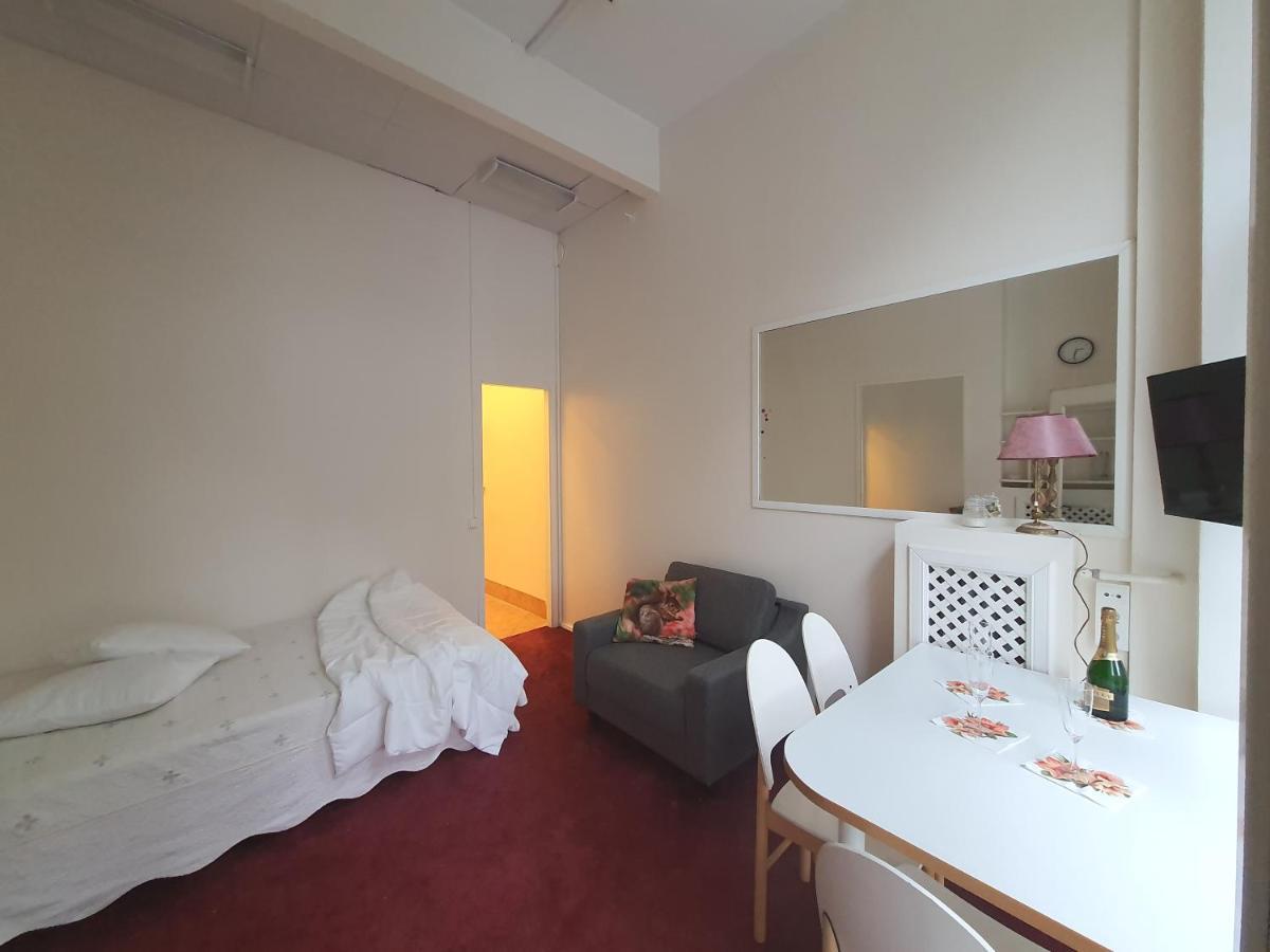 Center Of Helsinki Apartment Exterior photo